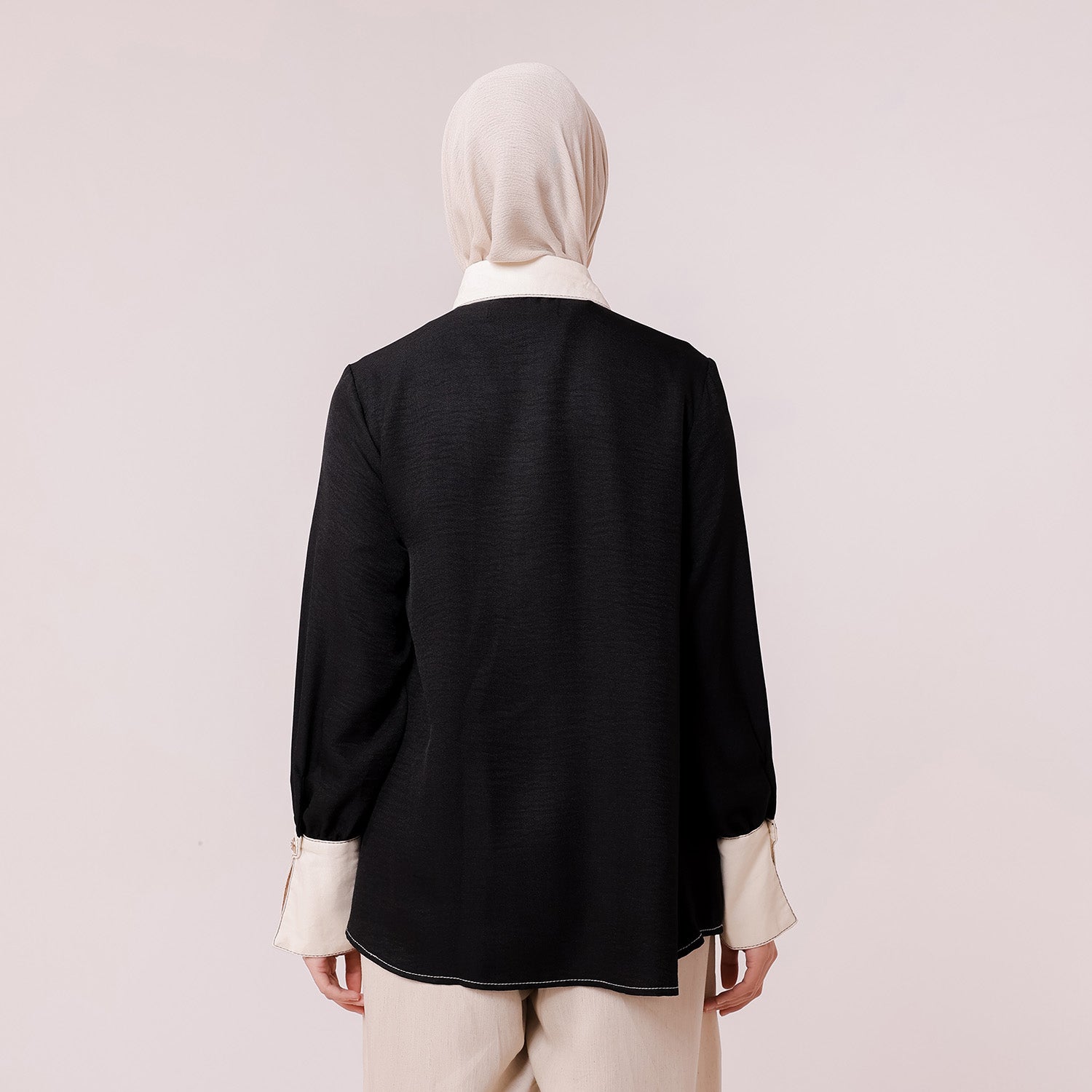 Dhea Blouse