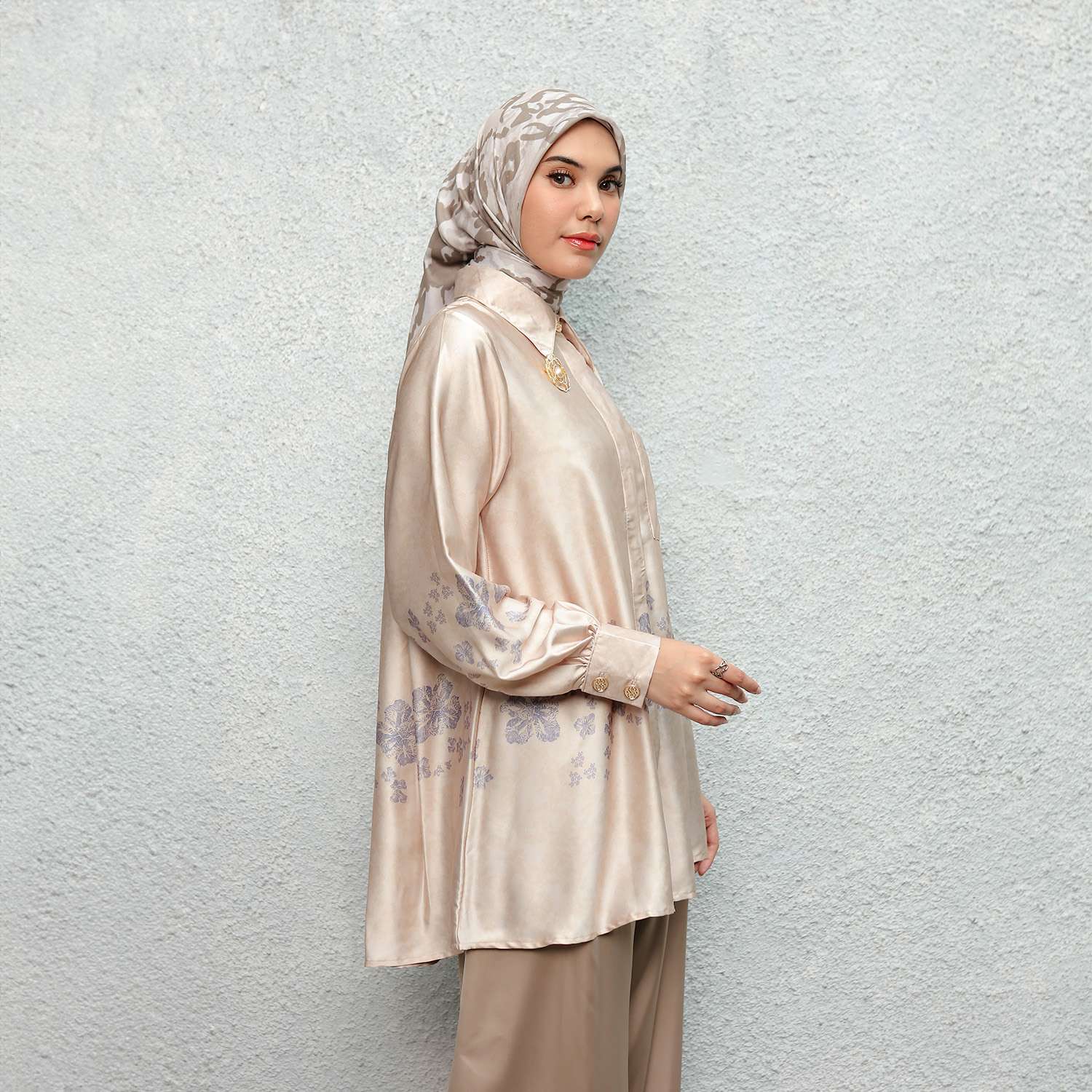 Chalis Blouse