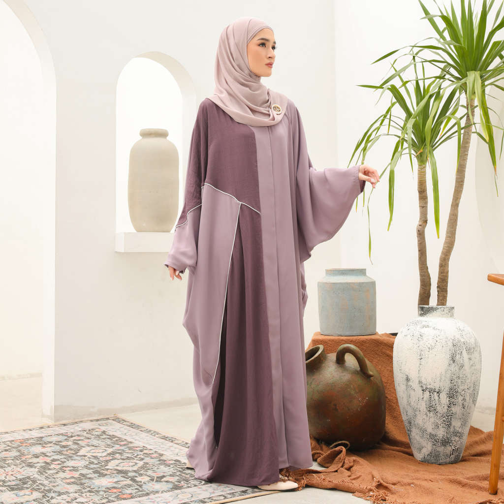 Fateenah Abaya