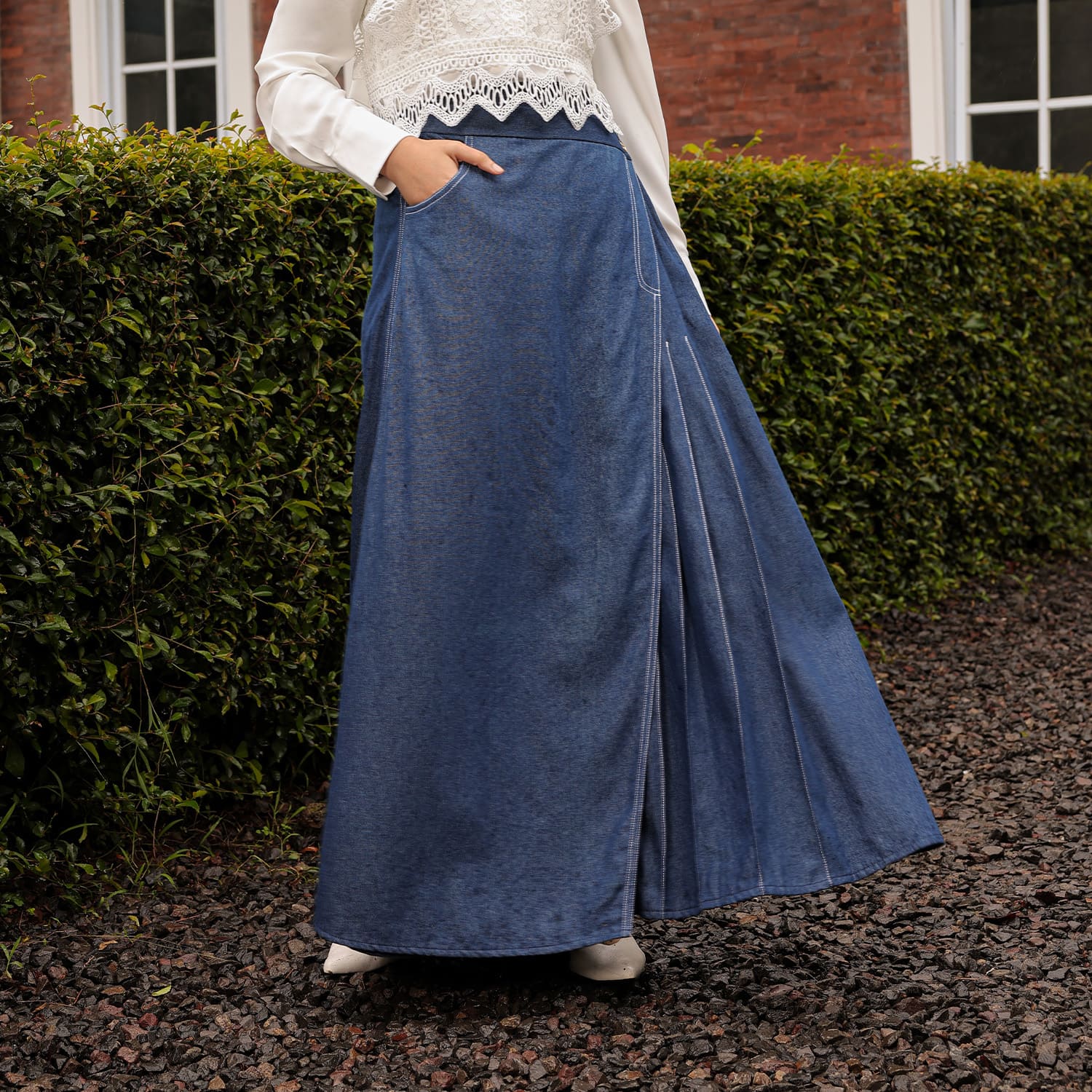 Ghea Skirt