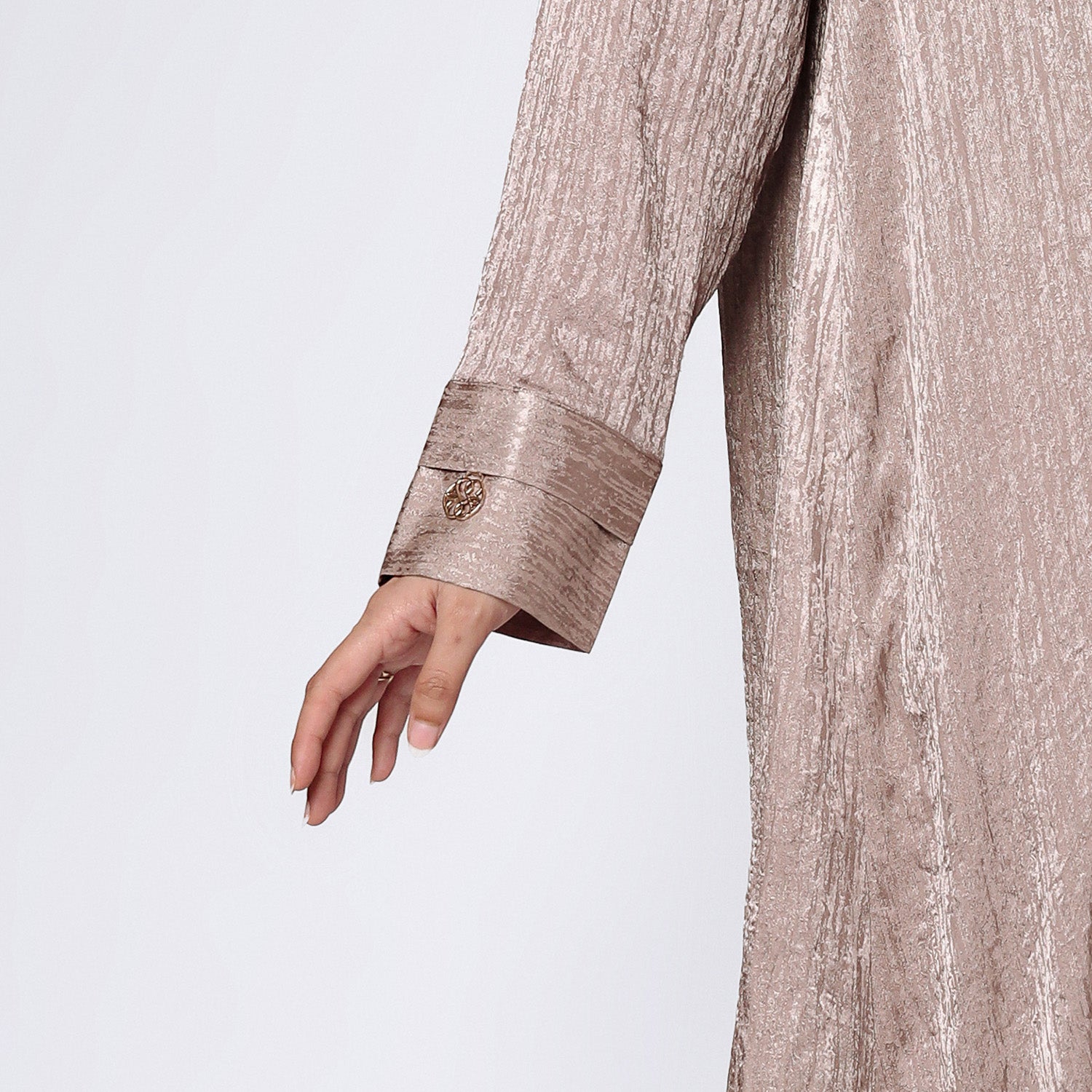 Hera Abaya