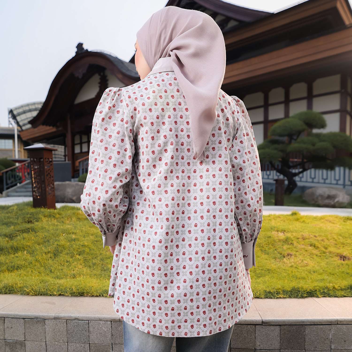 Hanin Blouse