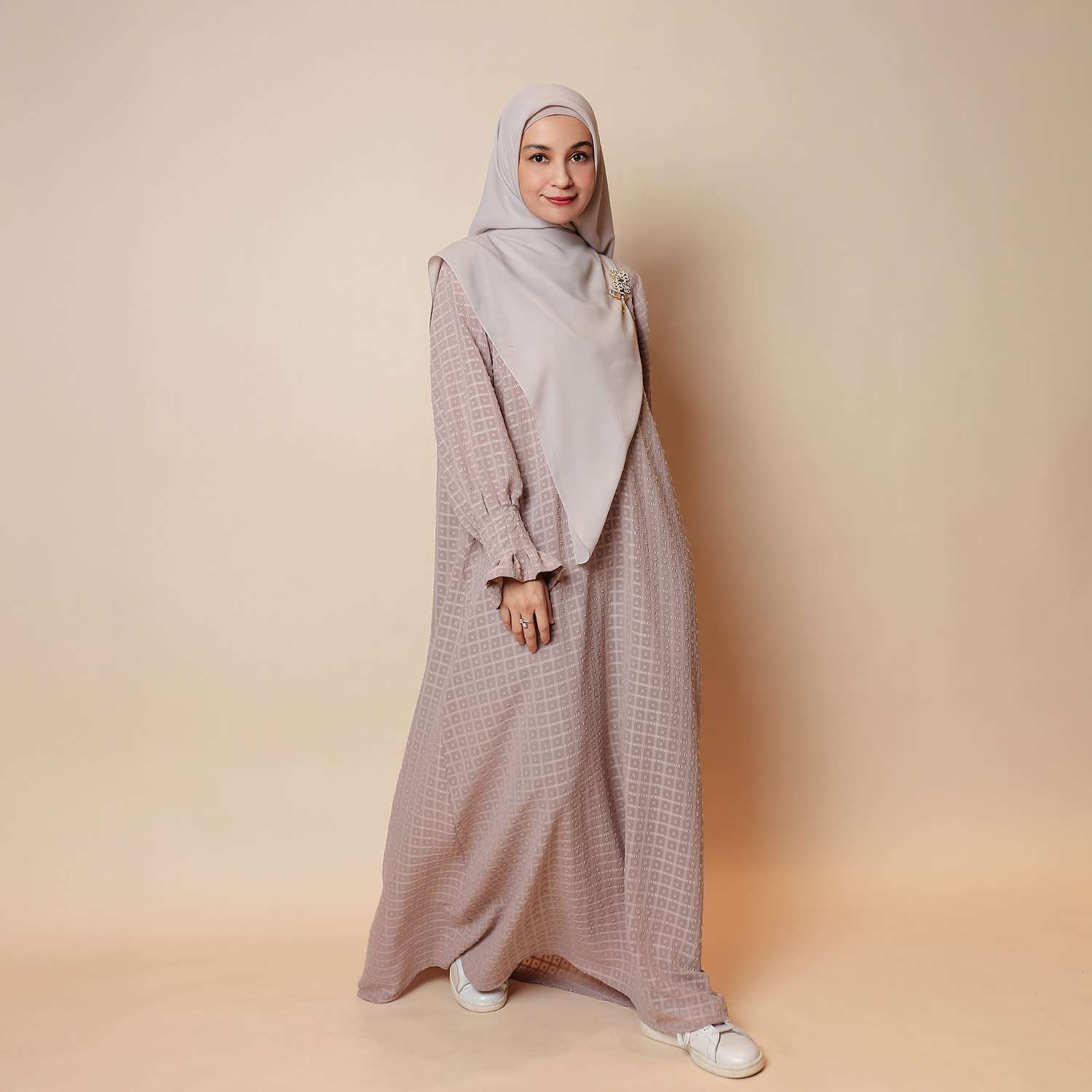 Jihan Abaya