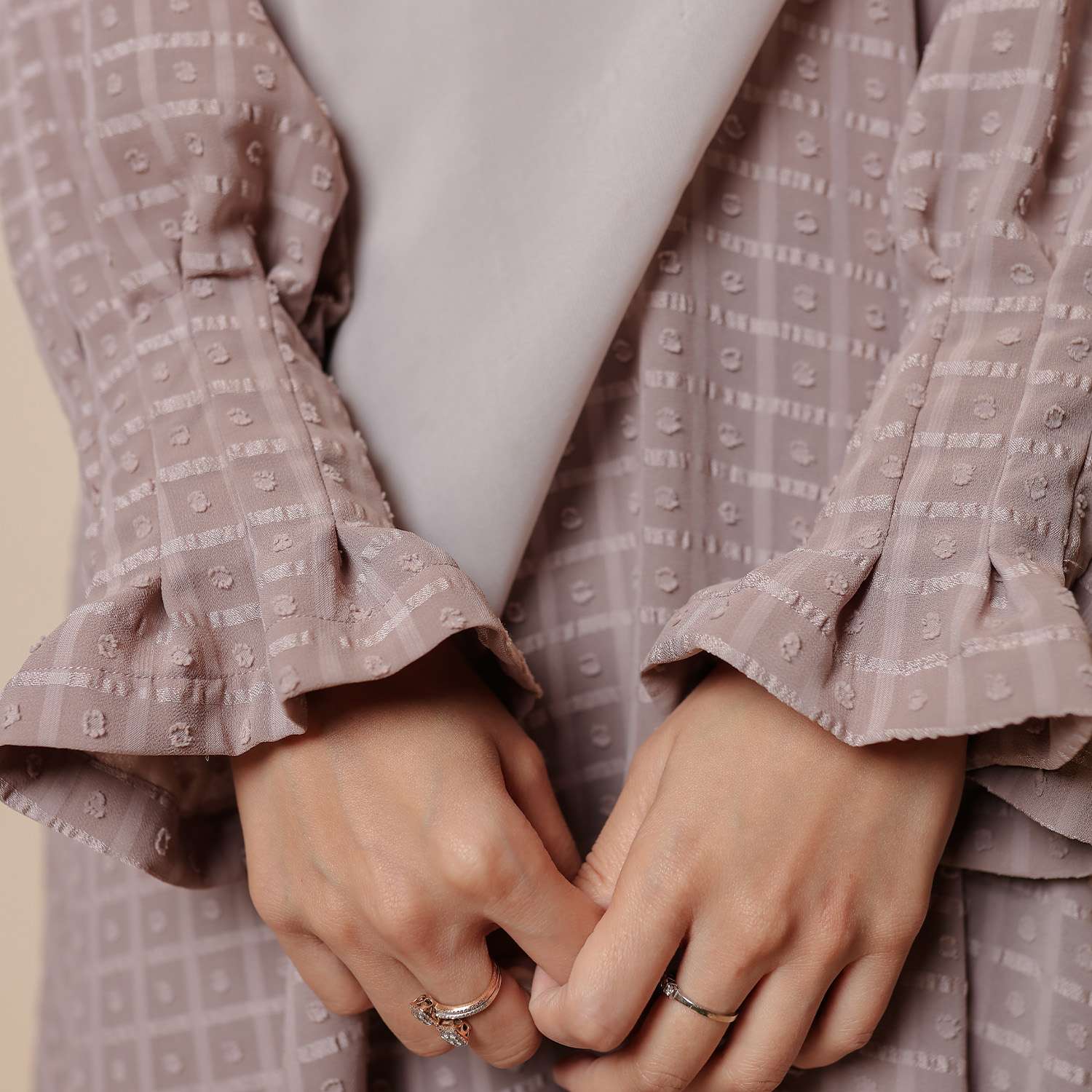 Jihan Abaya