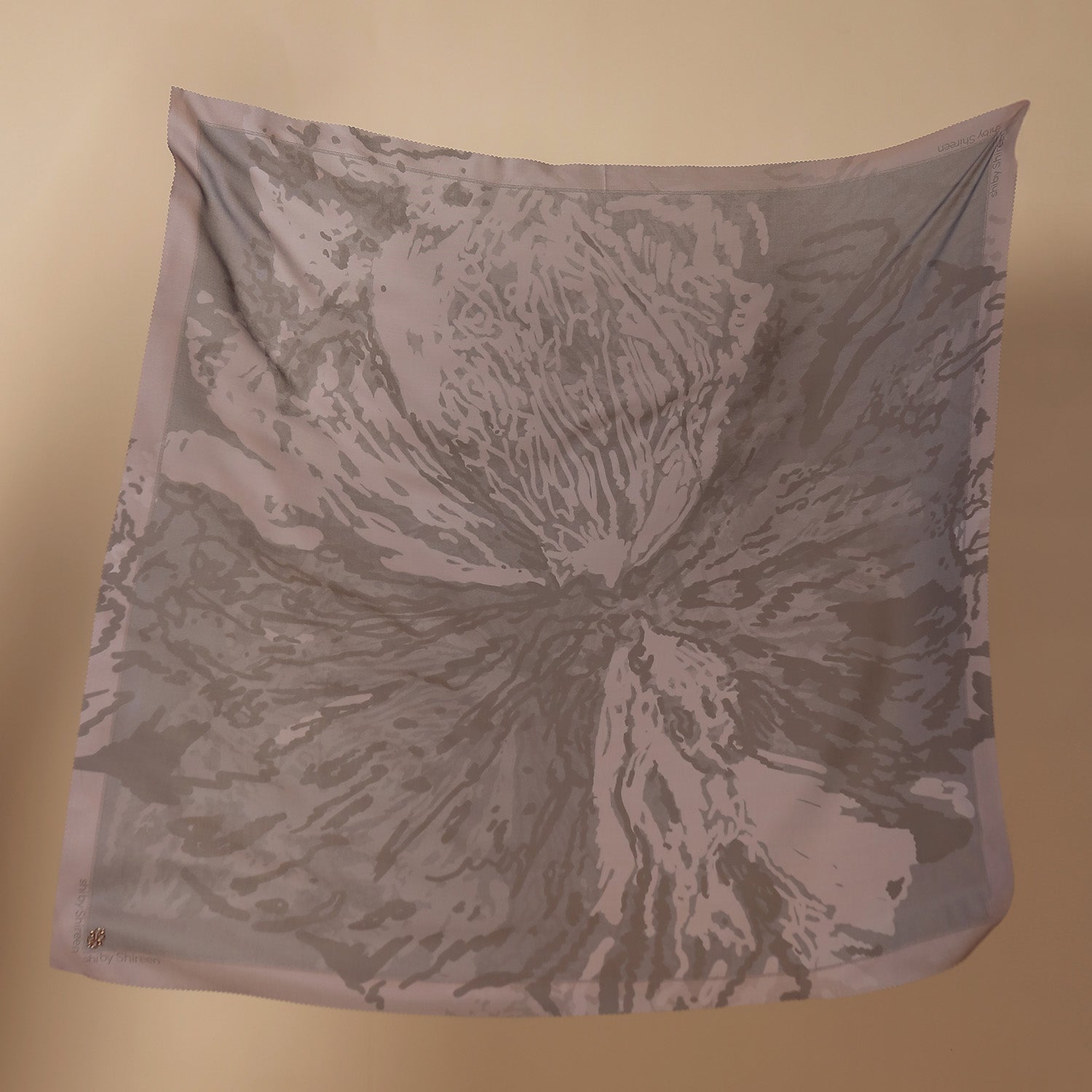 Lumi Scarf