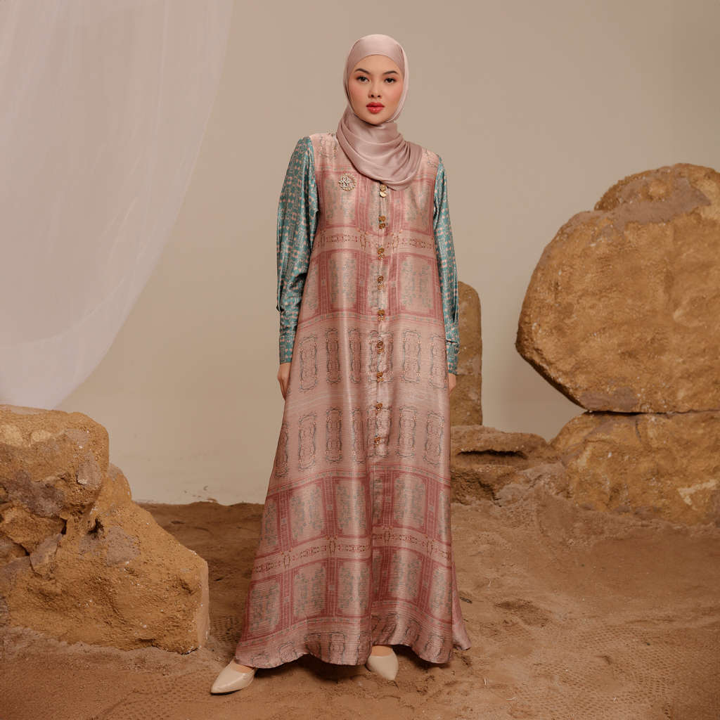 Meiryn Dress