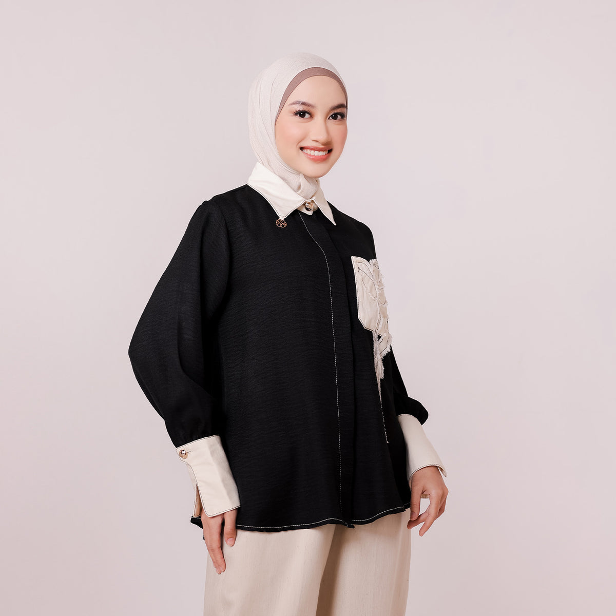 Dhea Blouse