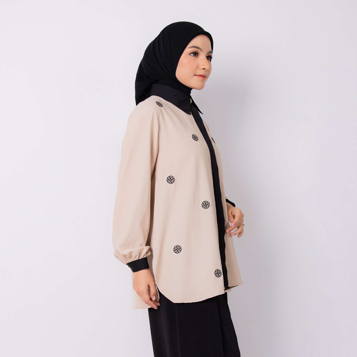 Amera Blouse