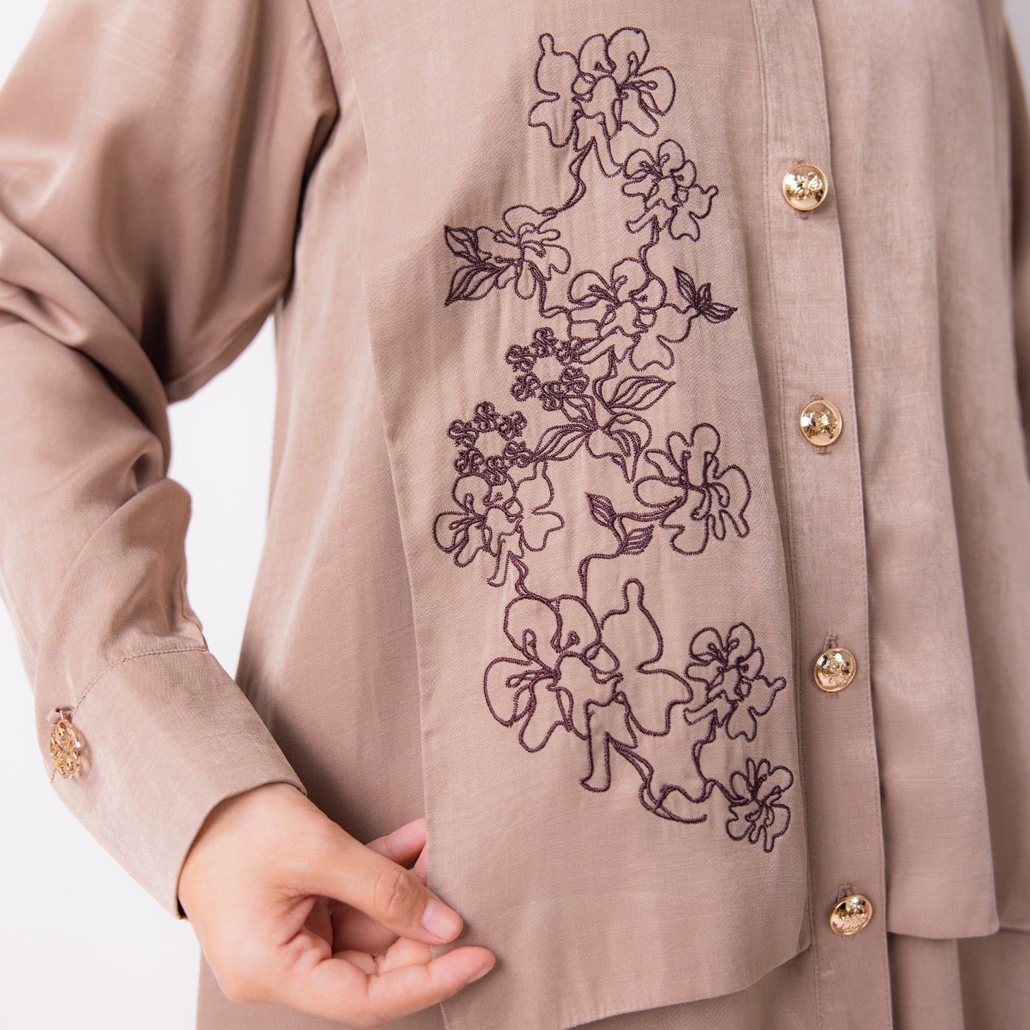 Iselyn Blouse