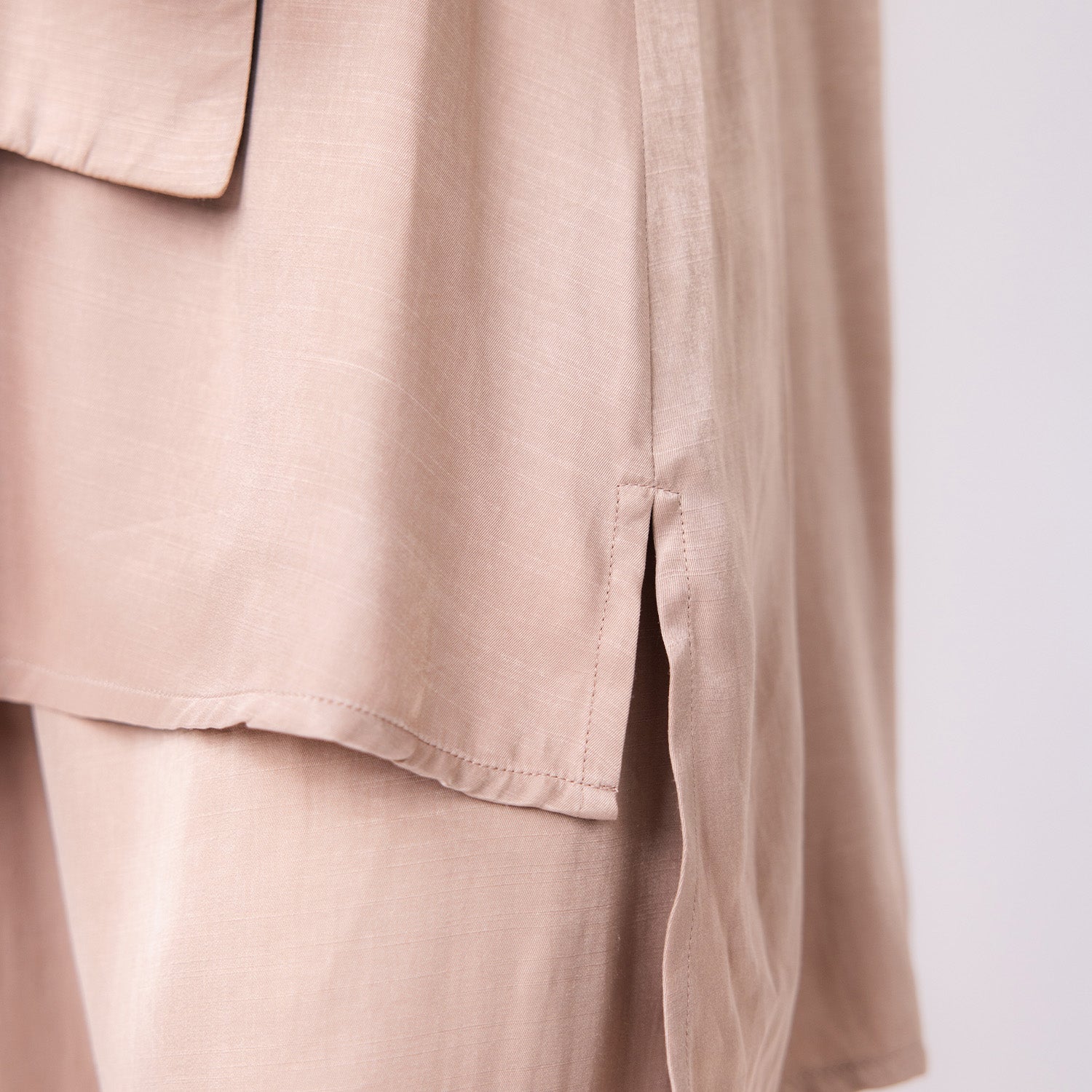 Iselyn Blouse