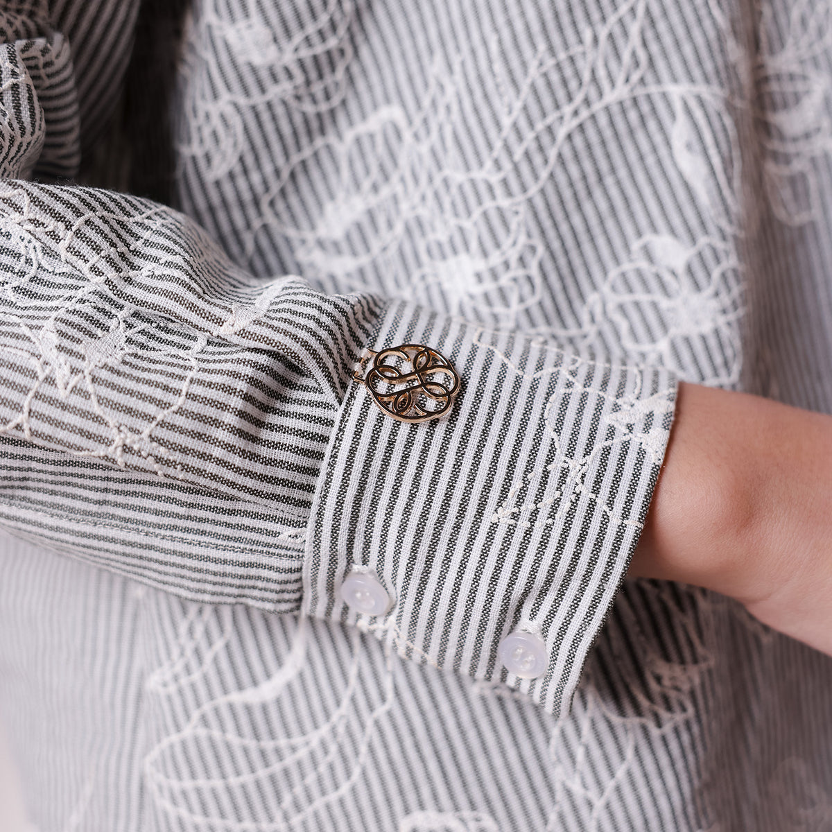 Eyra Blouse