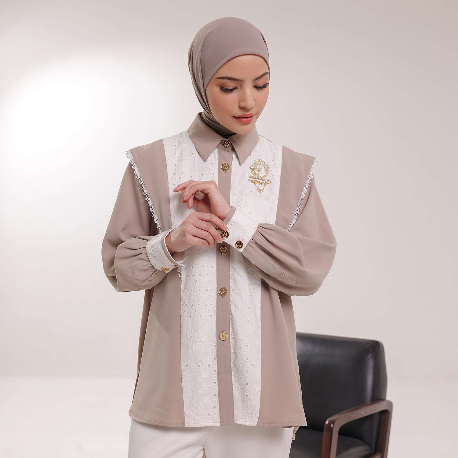Bora Blouse