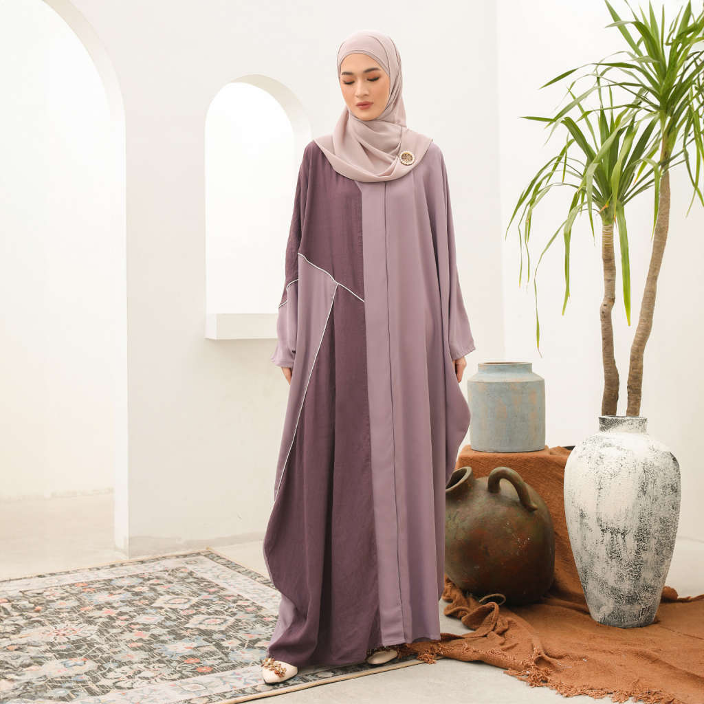 Fateenah Abaya