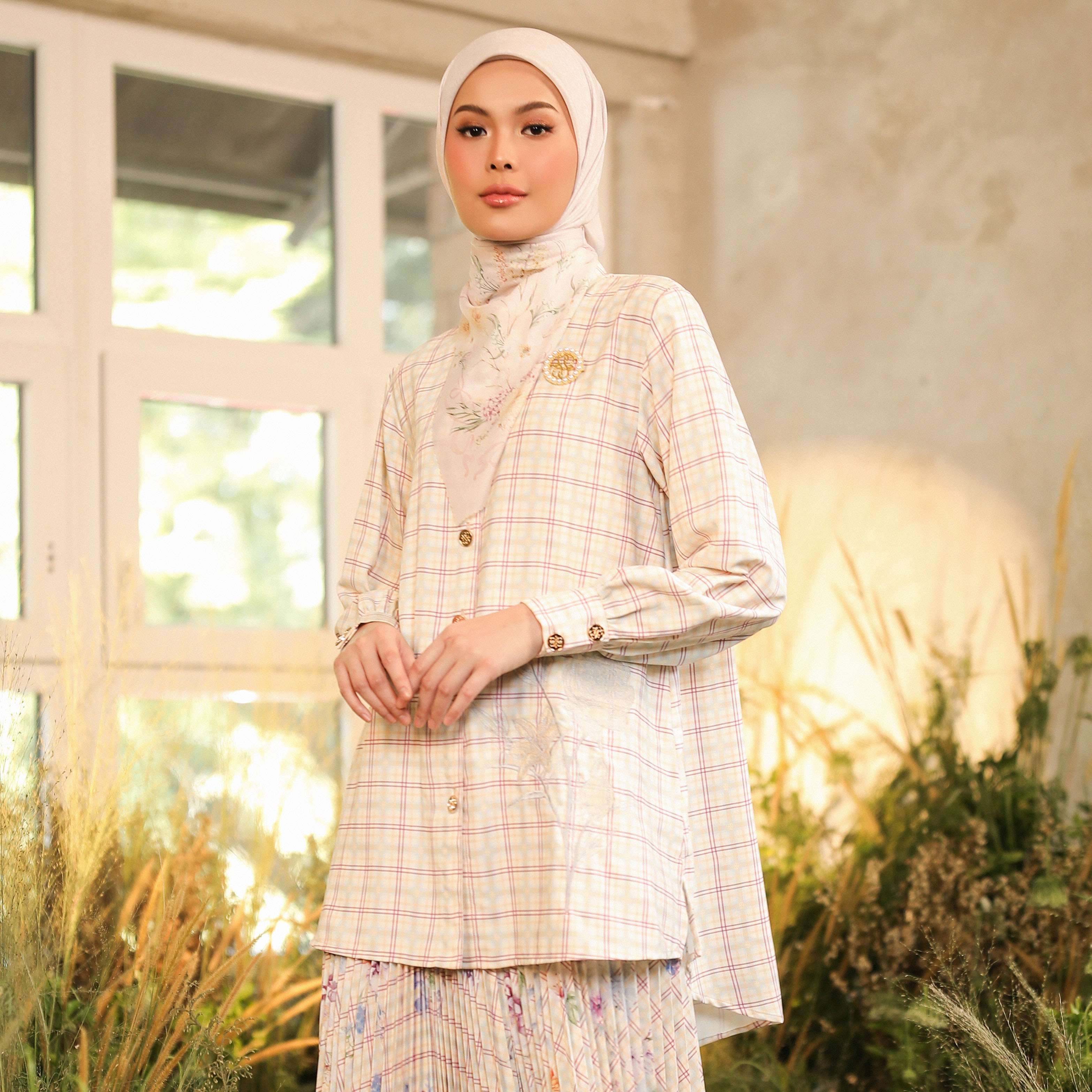 Floryn Blouse Minor