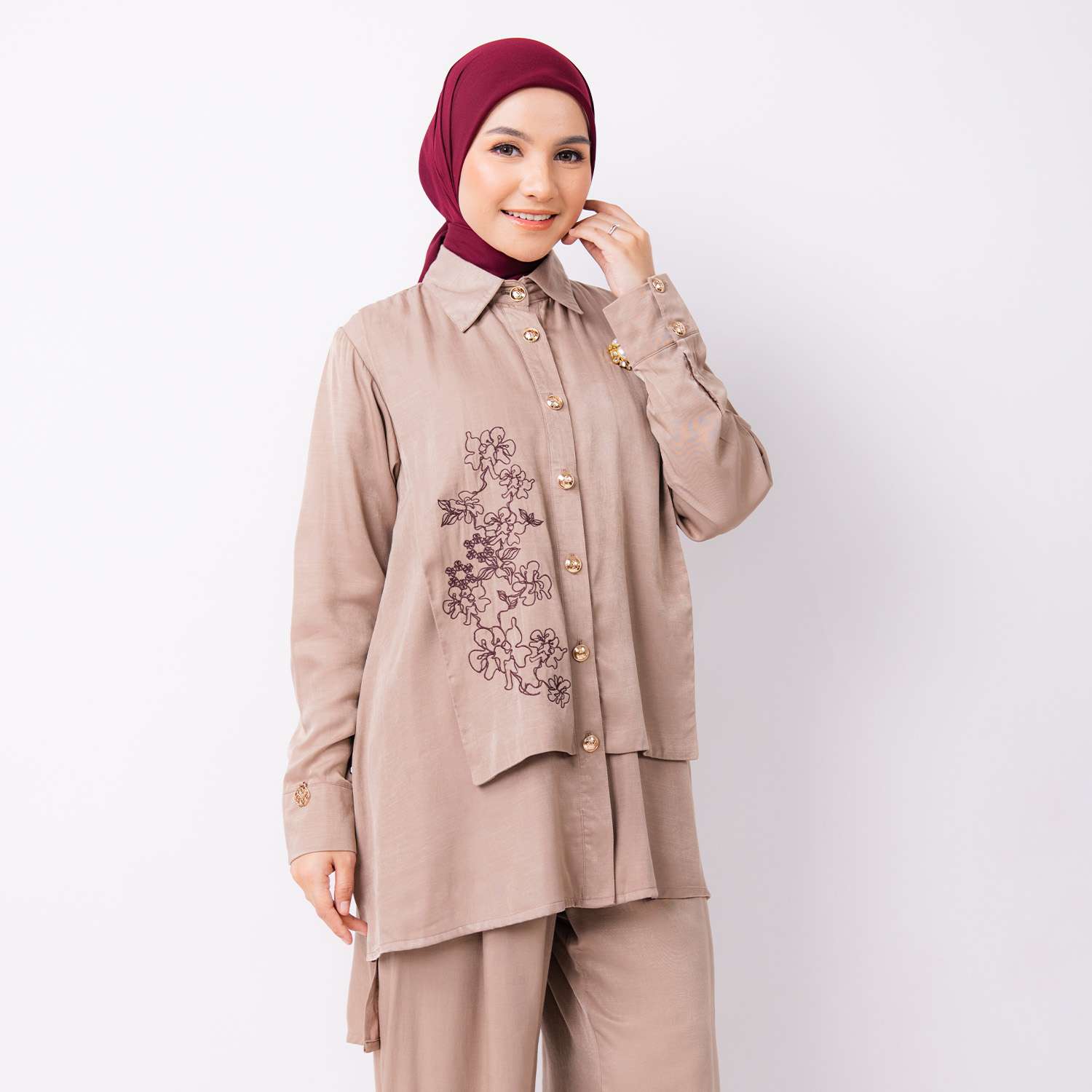Iselyn Blouse