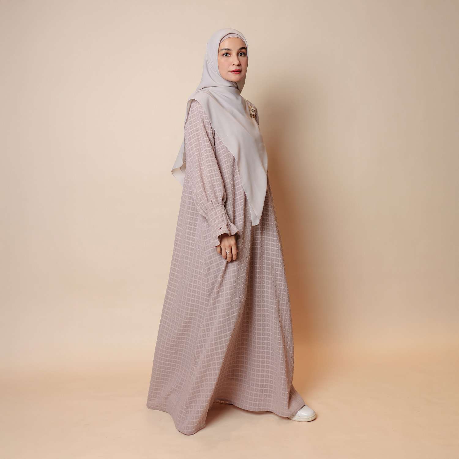 Jihan Abaya