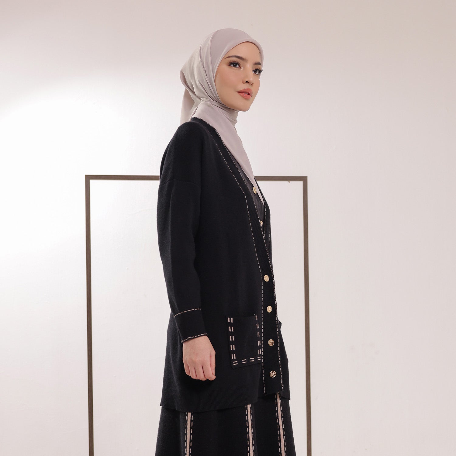 Tella Knit Cardigan