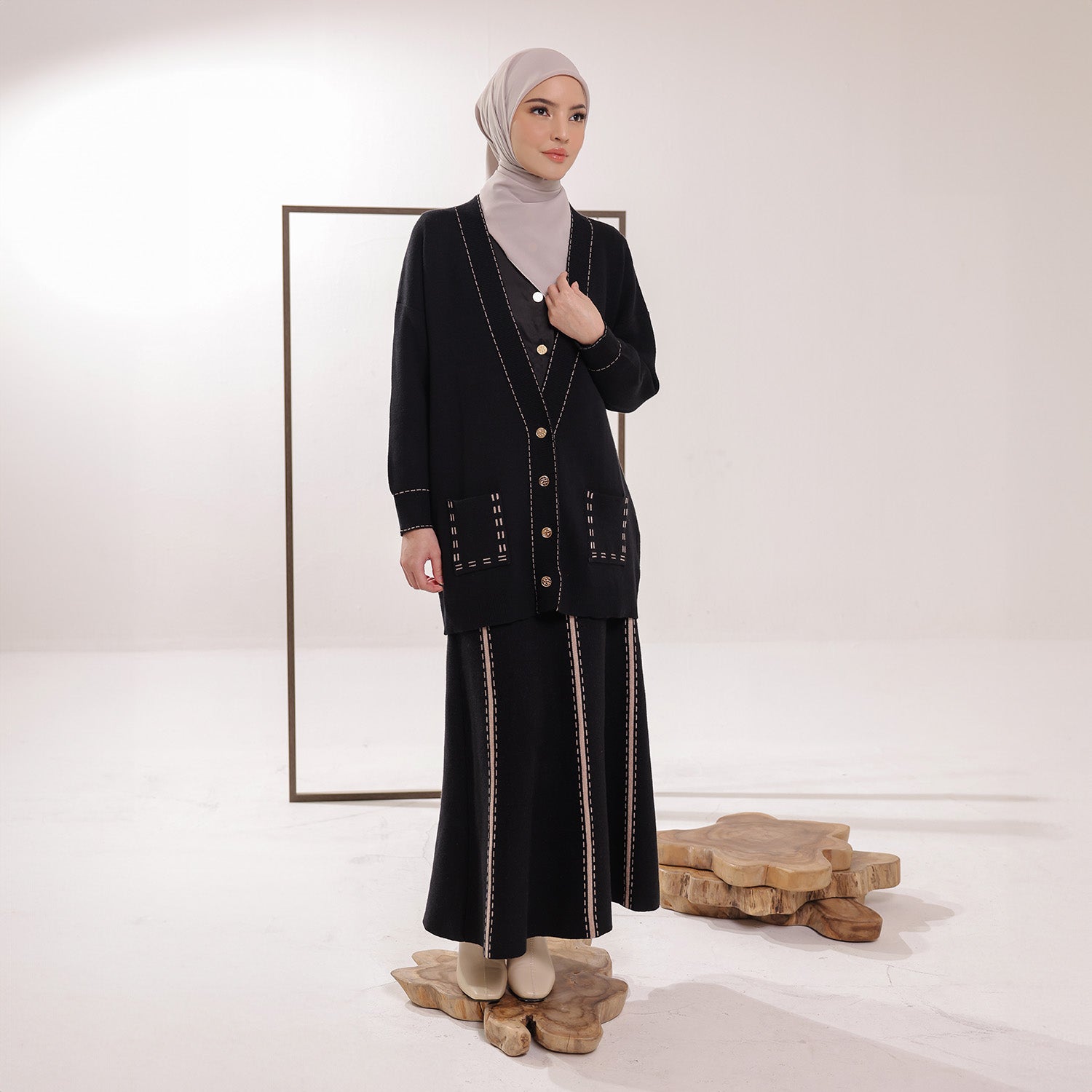 Tella Knit Set