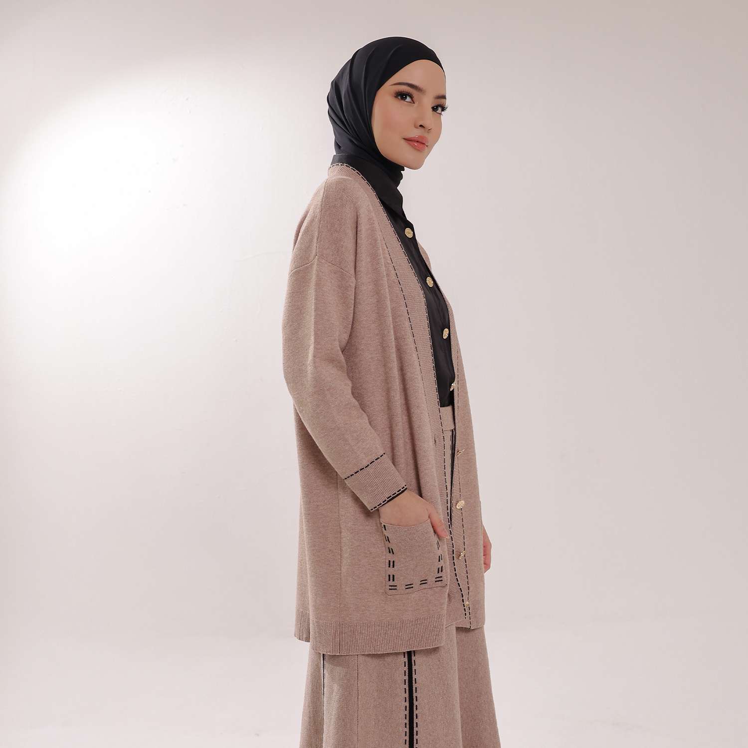Tella Knit Cardigan