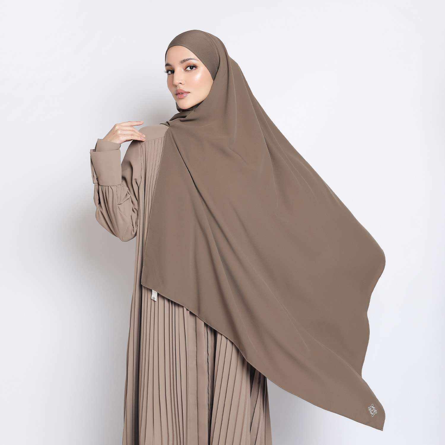 Zaida Khimar Espresso