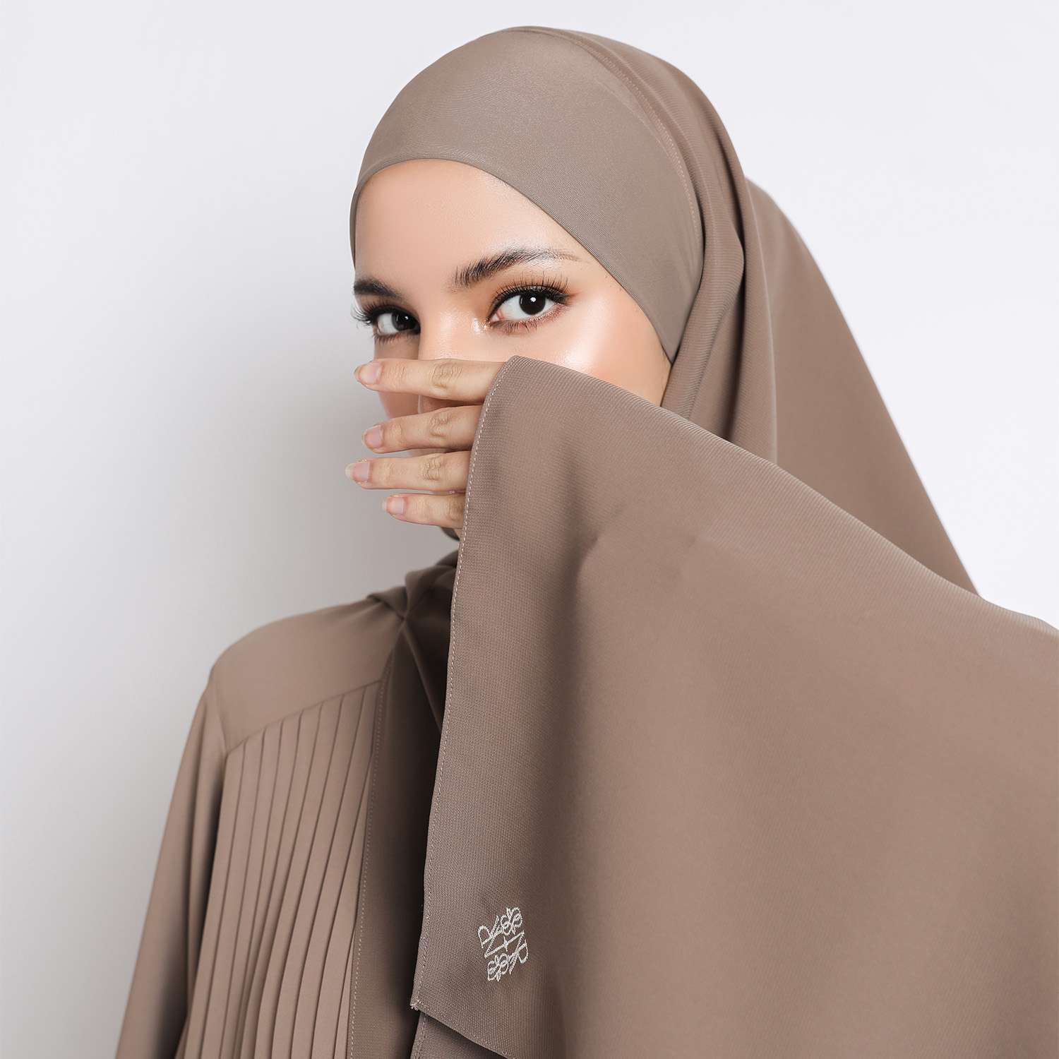 Zaida Khimar Espresso