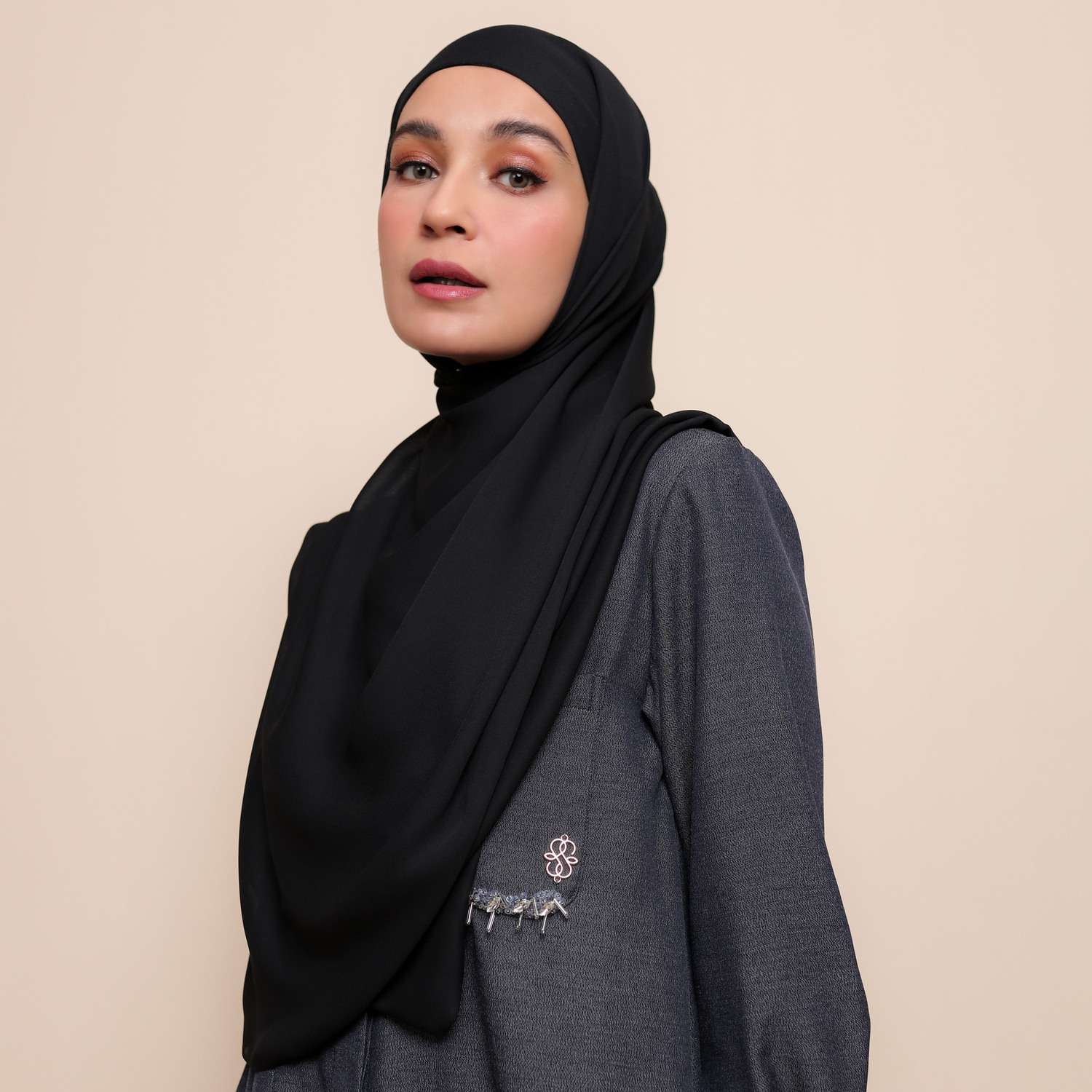 Zora Pashmina Minor