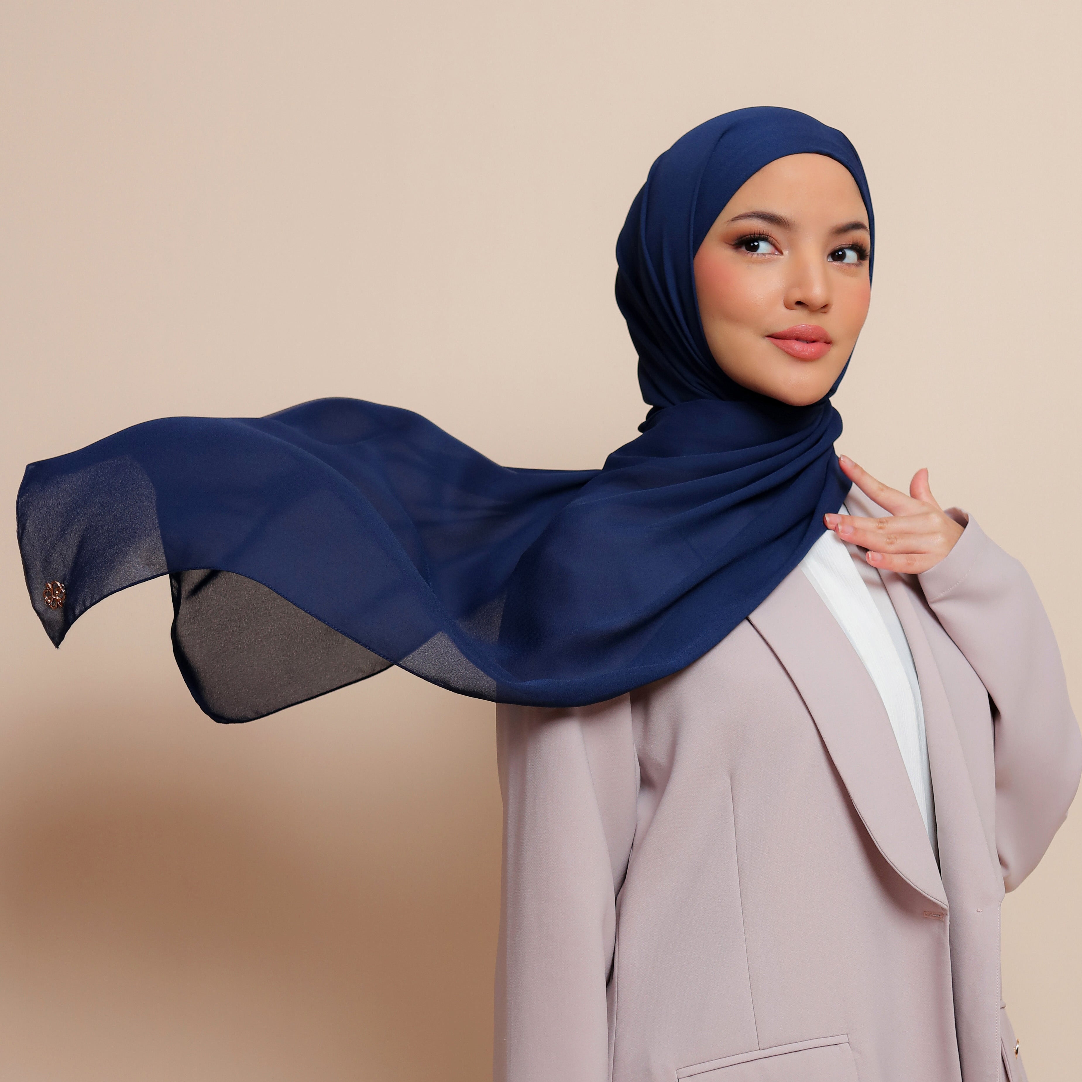 Zora Pashmina Minor