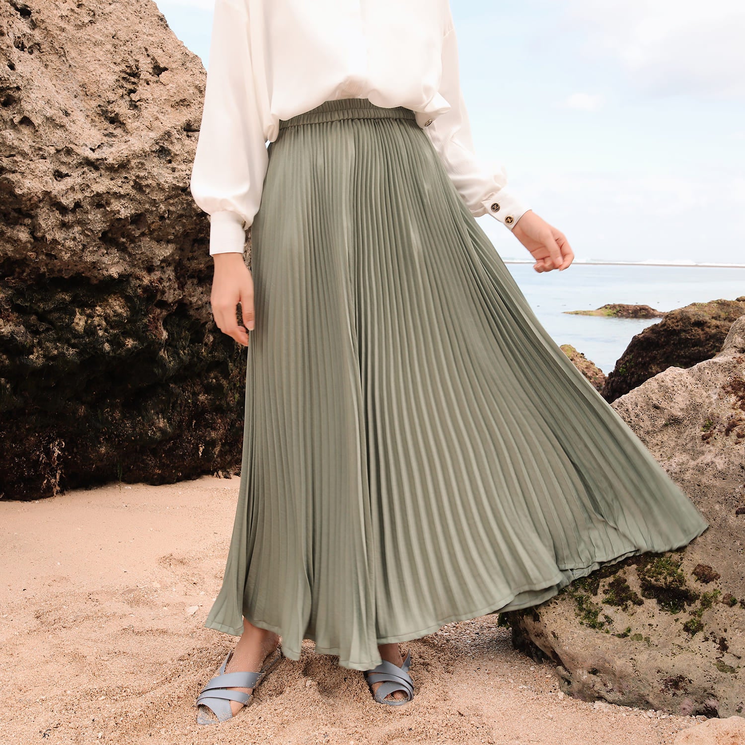 Rok 2025 maxi skirt